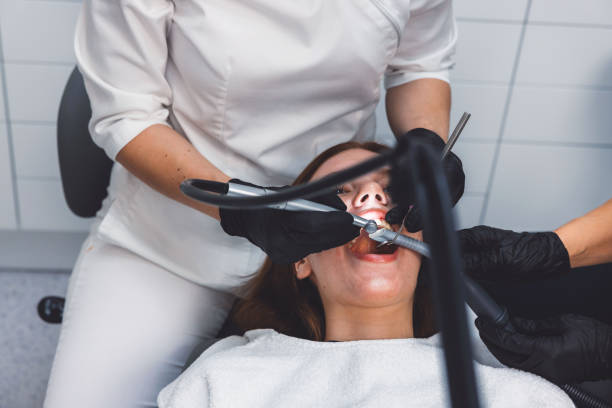 Best Emergency Wisdom Tooth Extraction in Higganum, CT